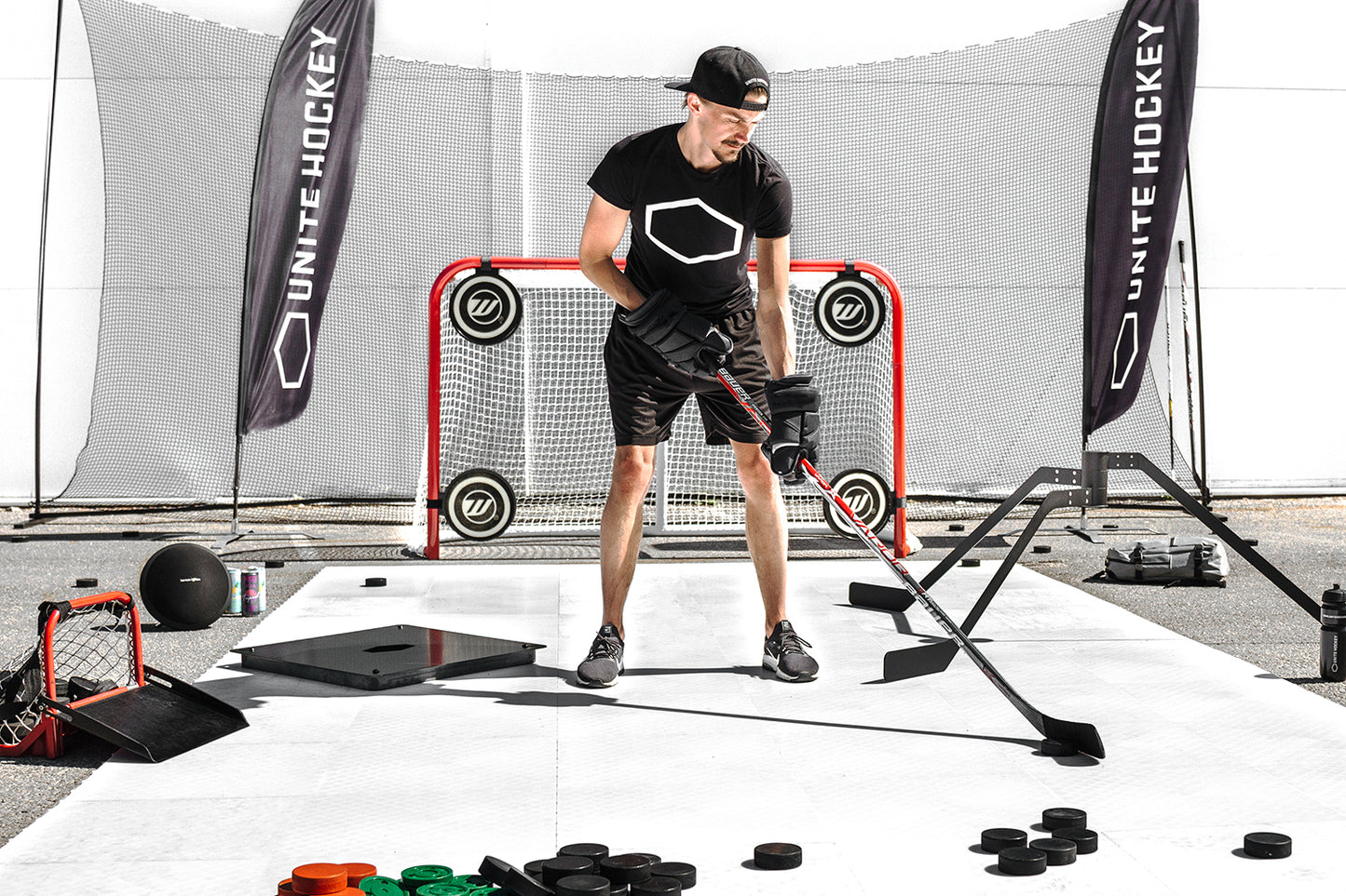 UNITE Protective Hockey Net – Complete Backstop with Frame, Posts & Net